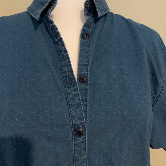 Madewell chambray button down size small - Picture 2 of 4